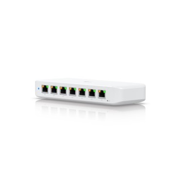 Switch Unifi Ultra 60W A compact Layer 6 8-port GbE PoE